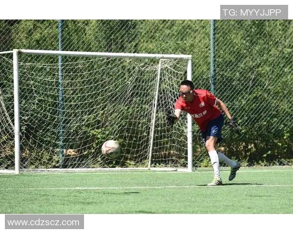 精彩足球盛宴尽在眼前球场上的激情与梦想交织成辉煌 精彩足球盛宴尽在眼前球场上的激情与梦想交织成辉煌